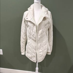 The North Face Women's Cream Puffer Jacket